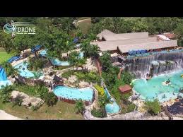 Traveling With Kids And Teens To Colombia Hacienda Napoles Pablo Escobar Farm Puerto Triunfo Colombia Napoles Viajes Pablo Escobar