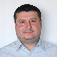 Claudio Tobar's Instagram, Twitter & Facebook