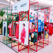 847 播放 · 4 弹幕 【朱正廷合集】101女孩绝不认输之偶像练习生乐华line 出道吧！朱正廷！ got7的女孩绝不认输. Got7 Got7 X Adidas Pop Up Store Timesquare 2018 03 15 Facebook