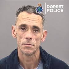 Police Suspect Wanted Man Is Staying In Turlin Moor Area Of Poole