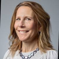 Laura Gump's Instagram, Twitter & Facebook