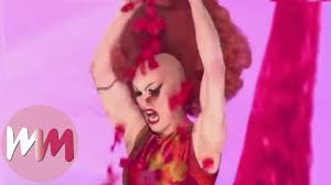 We're here to enjoy the show we all love not bring each other down. Top 10 Moments From Rupaul S Drag Race Season 9 Youtube