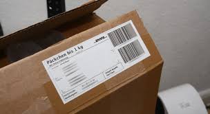 Wenn sie ein paket oder päckchen per dhl verschicken möchten, können sie schon zu …. Paketmarken Auf Dem Etikettendrucker Drucken Data Compression
