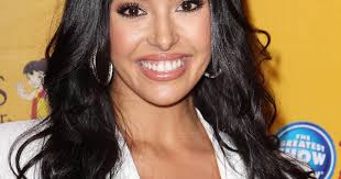 Kobe's Wife Sets the