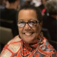 Shauna Mayo's Instagram, Twitter & Facebook