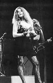 Скачай janis joplin me and bobby mcgee (single 1970) и janis joplin kozmic blues (box of pearls 1999). Get It While You Can Books The Austin Chronicle