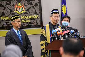 The decision will be finalised in a cabinet meeting on 7 july, he added in a statement today. Speaker No Hybrid Parliament Sitting All Mps Allowed To Attend Malaysia Malay Mail