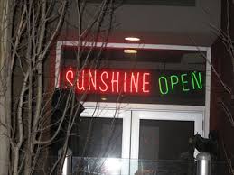 Get delivery or takeout from sunshine family restaurant at 401 central avenue in dubuque. Sunshine Family Restaurant Parkland Mall Red Deer Alberta Neon Signs On Waymarking Com