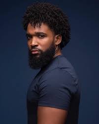 If you're not sure where to go, get a recommendation from a friend or family member you trust. 12 Standout Curly Hairstyles For Black Men 2021 Trends