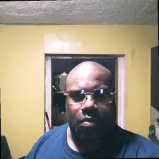 Sylvester Waller's Instagram, Twitter & Facebook