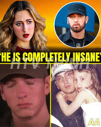 Sarah Mathers's Instagram, Twitter & Facebook