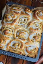 Rhabarber Zimtschnecken Wunderbar Weich Und Saftig Backrezepte Lecker Backen Kuchen Ohne Backen