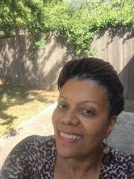 Vicki Lott's Instagram, Twitter & Facebook