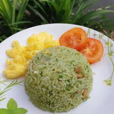 Rasanya yang gurih enak dan cara membuatnya sederhana. 8 Resep Nasi Goreng Rumahan Enak Dan Mudah Dibuat Briliofood
