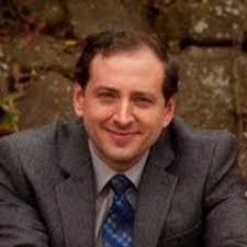 Foto de Scott Cawthon: Antes y Después. He editado la foto quitando los  píxeles. ¿Qué os parece? : r/fivenightsatfreddys