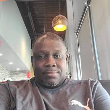 I need friends 🥹 genuine friendship . .drop a comment ill inbox u myself  🥹 ❤️