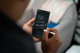 With an elegant, unibody design, it follows your movements, and writes, draws, and controls longer. Here S Everything New With The Note 10 S S Pen Android Central
