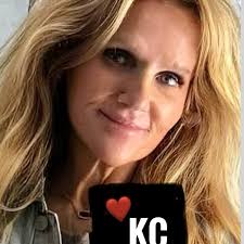 Jennifer Surface (@jenniferdesignandart) • Threads, Say more