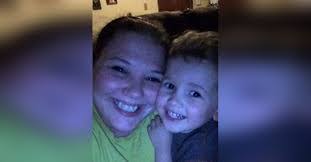 Lynn Mickelson's Instagram, Twitter & Facebook