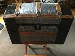 Antique trunks, also called traveling chests, were originally used as luggage for extended trips by stagecoach, train, or steamship. Antique Steamer Trunk Metal Floral Design Restored Ebay