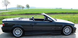 Soft close doors, electric tailgate, interior fabrics, headlights, steering wheels, custom keychains among other very interesting car. 63 Bmw E36 Convertible Ideas Bmw E36 Bmw Convertible