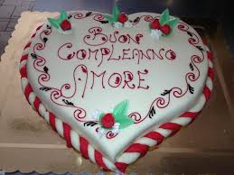 Dovrete procurarvi ovviamente lo stampo a forma di cuore e del colorante alimentare rosso per colorare il. Torta A Forma Di Cuore Picture Of Pasticceria La Dolce Mania Di Sorrentino Giuseppe Pordenone Tripadvisor