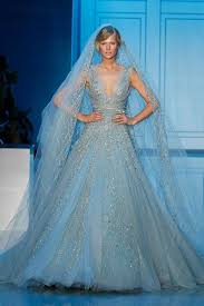 Check spelling or type a new query. Atelier De Elie Saab Destellos De Glamour Vestido De Novia Azul Vestidos De Novia De Color Azul Vestidos De Novia Pnina Tornai