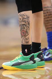 But he's now in an ad for his own signature shoe. What Pros Wear Lamelo Ball S Puma Clyde All Pro Shoes What Pros Wear