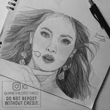 I Tried To Draw The Beautiful Hyuna I Wish I Had The Power To Copy And Paste Things In Traditional Drawings ŏ ŏ I Love Drawings Pencil Drawings Kpop Fanart