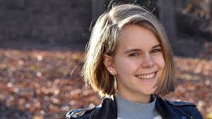 Tessa Barnard's Instagram, Twitter & Facebook