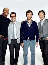 The handmaid's tale is a hulu original series based on margaret atwood's 1985 novel the handmaid's tale. Casting Men At Work Saison 3 Allocine