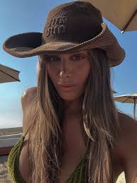 Angelina Lilienne 🦋 (@angelina.lilienne) • Instagram photos and videos