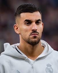 🚨 Xabi Alonso has a dilemma. He has to choose two between Kylian Mbappé,  Vinícius Junior and Gonzalo Garcia in attack against PSG. — Rodra10_97