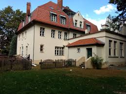Neues Gebaude Demokratische Schule X