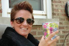 Beverly Mom Shares Unique Outlook Via Her 'No Wire Hangers, Ever' Blog