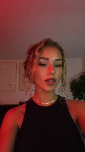 Bella (@babybells___)’s videos with som original