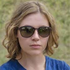 Kristen Floyd's Instagram, Twitter & Facebook