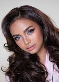 LF: Contact lens same color as Picture. Near pasig and onhand po sana Need  ASAP