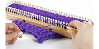 How to use the knit quick loom. Top 10 Knitting Machines And Looms Of 2020 Video Review