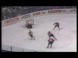 Kenta nilsson gör klassiskt mål i tre kronors match mot usa. Hockey Vm 1987 Varldsmastare Igen Efter 25 Ars Guldtorka Youtube