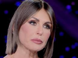 Sto cercando di farmi aiutare": la confessione di Arianna David