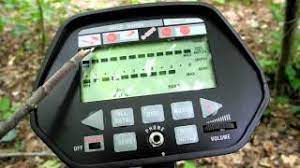 Discriminate between different ferrous objects by using the notch setting, adjustable sensitivity. Metalloiskatel Barska Elite Edition Metal Detector Youtube