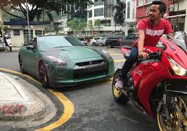 Bagi saya inilah sifat seorang usahawan muda berjaya yang boleh pergi maju kehadapan. Pernah Tidur Dalam Kereta Kini Usahawan Berjaya Majalah Labur