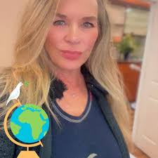 This 3-month-old giraffe had a leg condition she may not have survived