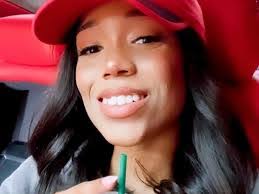 Briana Gore's Instagram, Twitter & Facebook