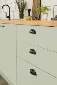 Kaboodle Flat Pack Kitchens Are Easy To Assemble And Affordable For Australian And New Zealand Homes We Flatpack Kitchen Home Decor Kaboodle Kitchen Bunnings