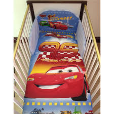 They'll be dreaming of speeding through radiator springs with the rest of the cars gang in this safe, secure and fun toddler bed. Disney Pixar Cars Lightning Mcqueen Bedding Set For Cot Or Cot Bed Amazon De Baby