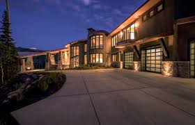 Highland custom homes builds modern custom homes throughout utah. Utah Mountain Home Design By Upwall Design Architects