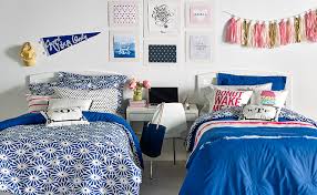 Emili's purple and turquoise bedroom was such a fun project for me. 25 Preppy Dorm Rooms To Copy Society19