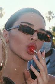 Aesthetic pictures 300x300 (page 1). Aesthetic Beautiful And Kendall Image 6909346 On Favim Com